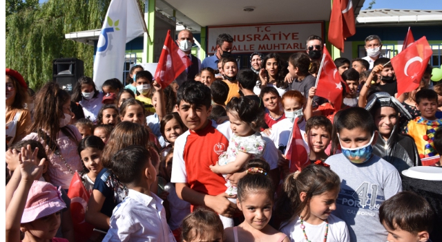 Muhtar Cemile Doğru Çocuklara Şenlik Düzenledi