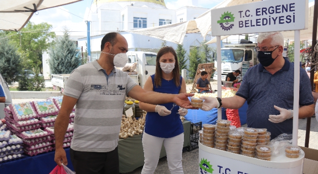 Başkan Rasim Yüksel Aşure İkramında Bulundu