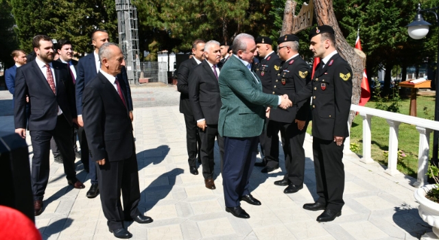 TBMM Başkanı Mustafa Şentop Tekirdağ’da Jandarma Personeliyle Bayramlaştı