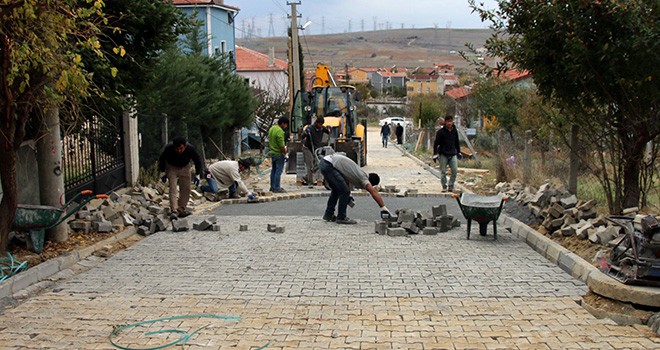 Marmaarereğlisi’nde Kilit Taş Çalışmaları Devam Ediyor