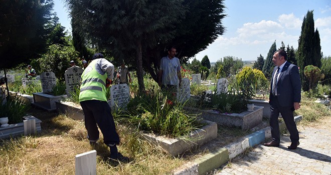 Şehir Mezarlıkları Ramazan Bayramına Hazır