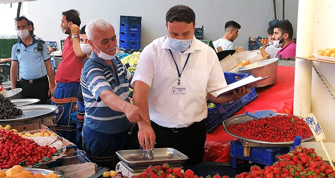 Zabıta Ekiplerinden Tartı ve Etiket Denetimi