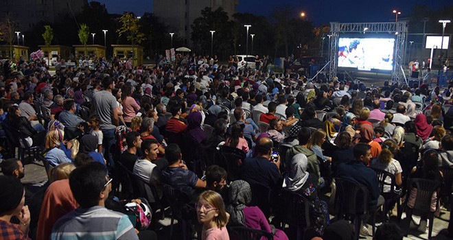 Tekirdağ Ay Işığında Sinema Keyfi Yaşadı