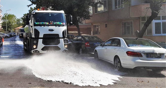 Salgınla Mücadele Tavizsiz Sürüyor