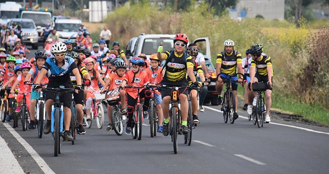 Dumansız Trafik Farkındalığı Yaratmak İçin Pedal Çevirdiler