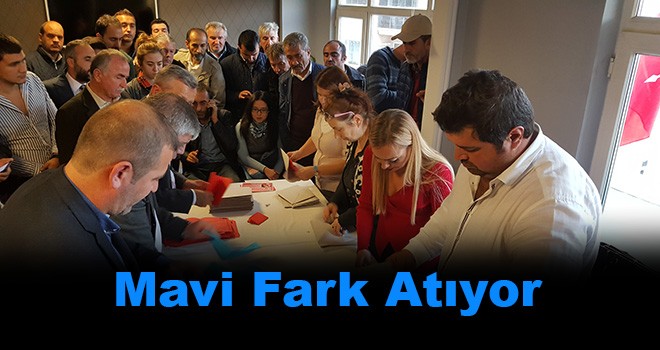 CHP’de Mavi Fark Atıyor