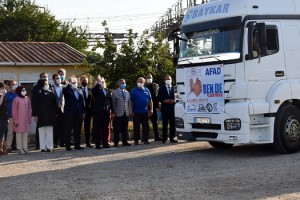 Tekirdağ'dan Yardım Tırlarını TBMM Başkanı Mustafa Şentop Uğurladı