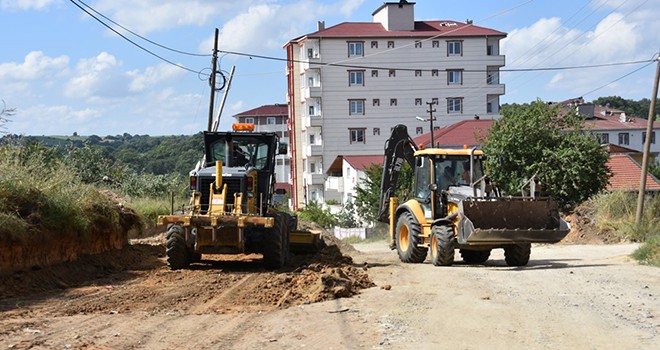 Büyükşehir Yol Yapım Çalışmalarına Hız Kesmeden Devam Ediyor