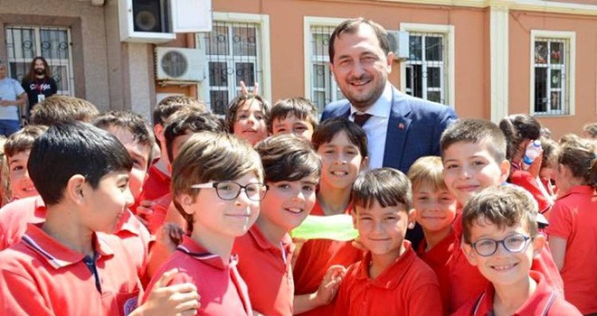 Çevreci Öğrencilerin Ödülünü Başkan Yüksel Verdi