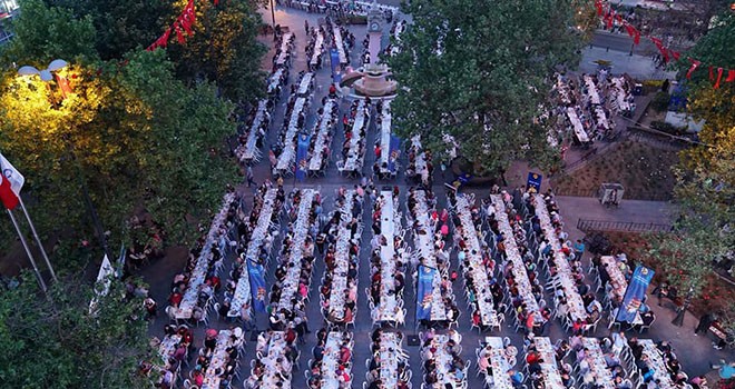 Son iftar Cumhuriyet Meydanı’nda