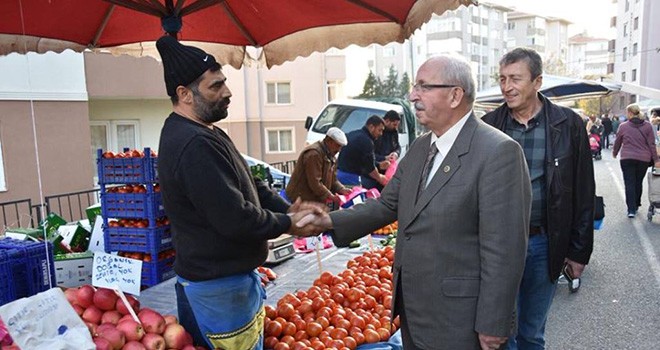 Başkan Albayrak Esnafı Ziyaret Etti