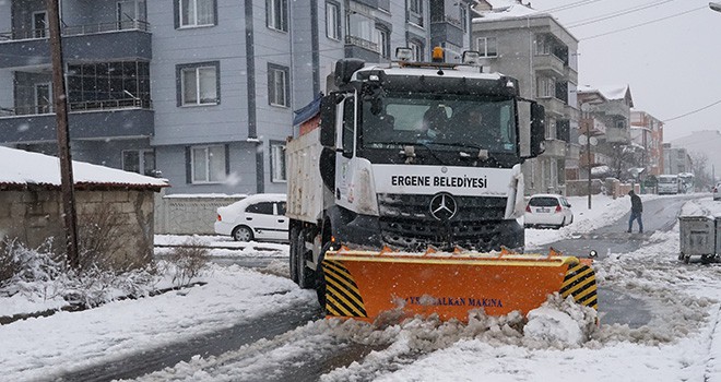 Ergene Belediyesi’nden Kar Mesaisi