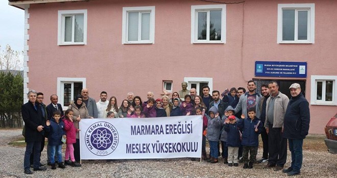 Marmaraereğlisi Belediyesi Gönüllü Öğrencilerin Yanında