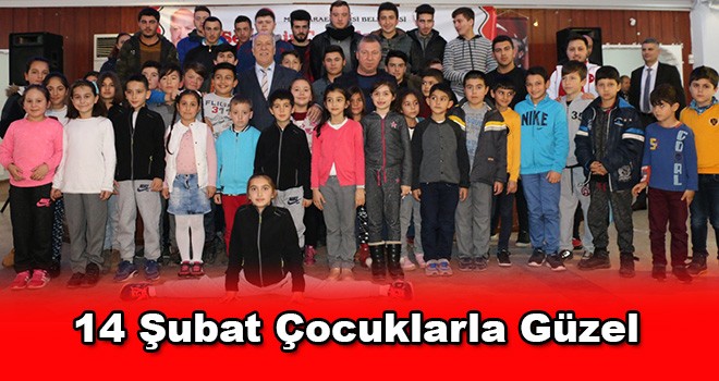 14 Şubat'ı Çocuklarla Kutladı