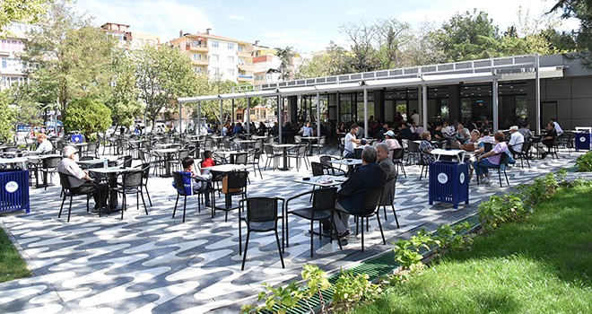 Atatürk Parkı ve Park Kafe hizmete girdi