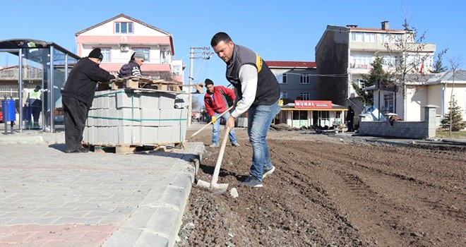 Yeşiltepe Mahallesinde Kilit Taşı Çalışmaları Devam Ediyor