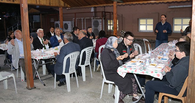 Sevgi Sofralarının Sonuncusu Marmaracık Mahallesinde Kuruldu